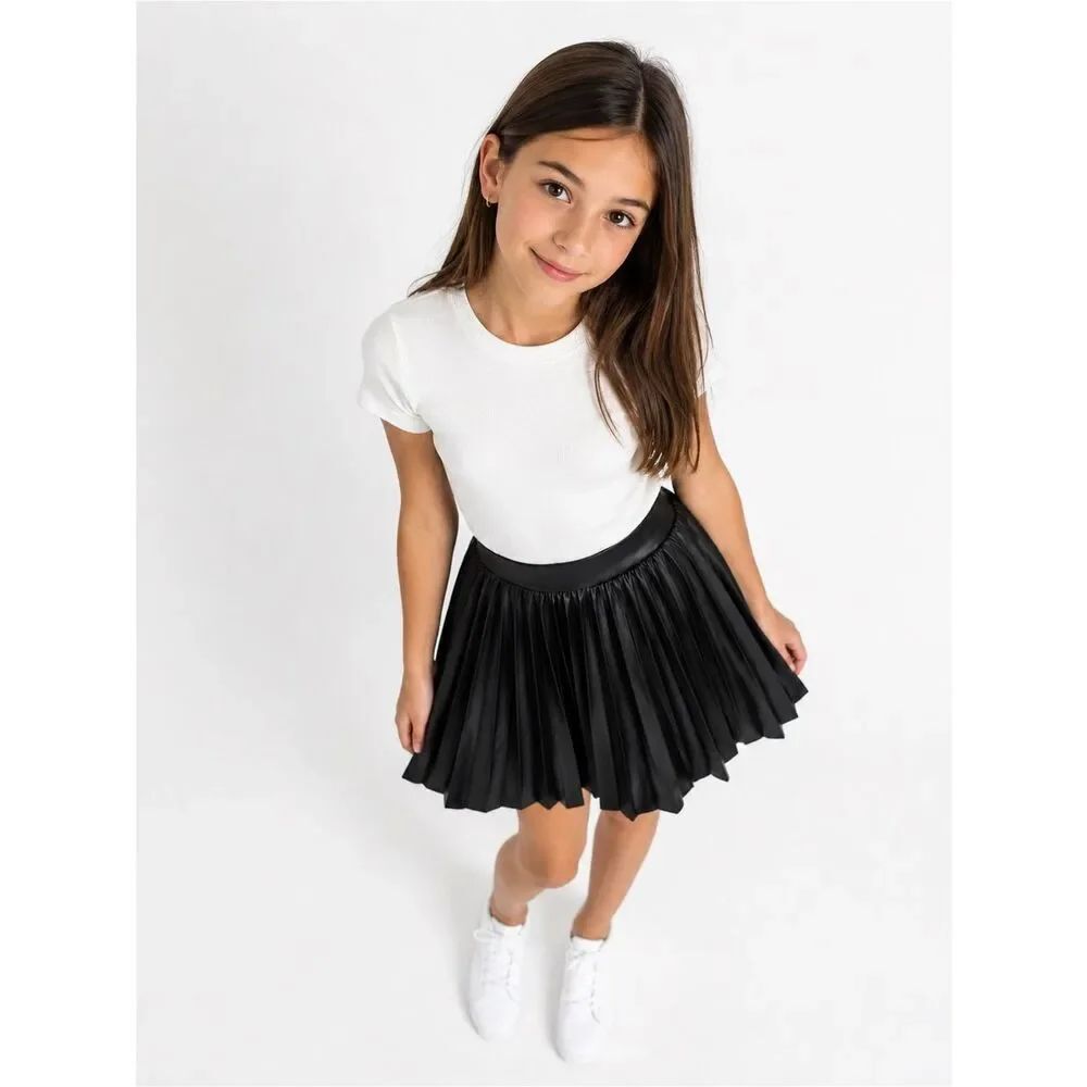 NWT Zara Black Pleated Skirt